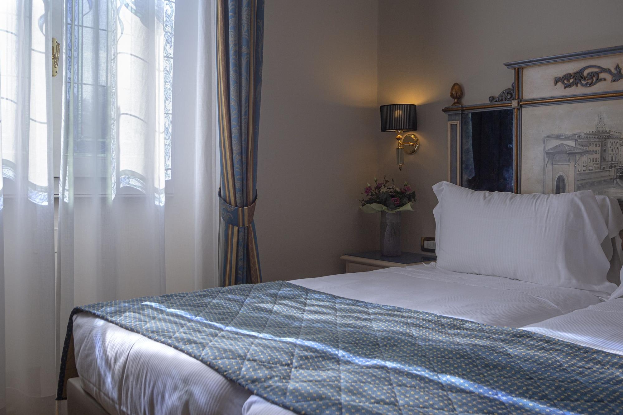 Hotel Donatello Floransa Dış mekan fotoğraf